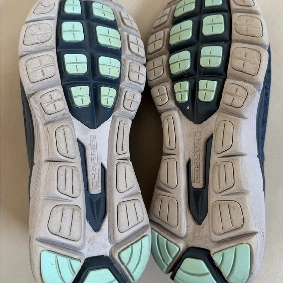 Under Armour womens blue Sneakers 6.5 - Picture 7 of 8